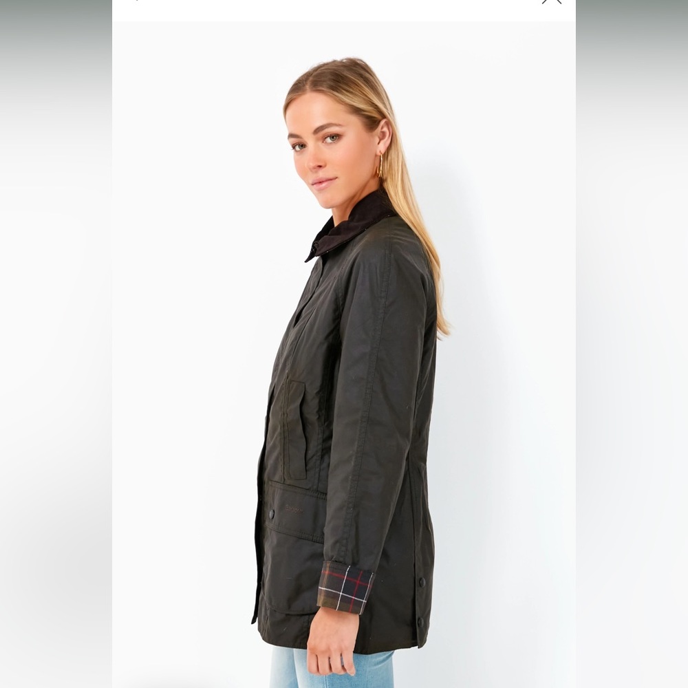 Barbour - Classic Beadnell Wax Jacket - Olive - Picture 5 of 9
